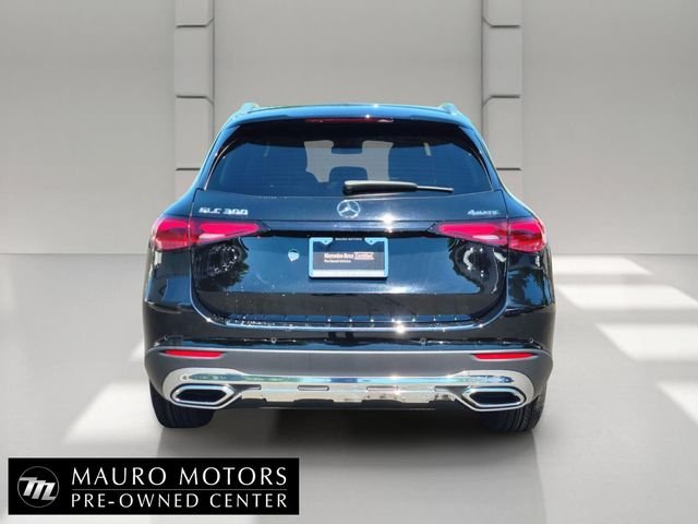 Certified Used 2023  Mercedes-Benz GLC 300 image 5