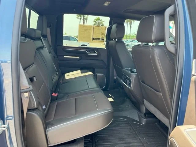 Used 2024 Downpour Metallic GMC Denali image 18
