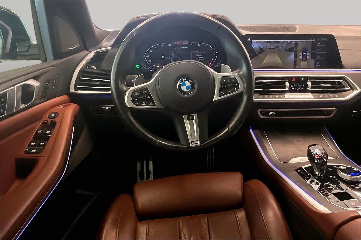 Certified Used 2021 Tanzanite Blue II Metallic BMW M50i image 5