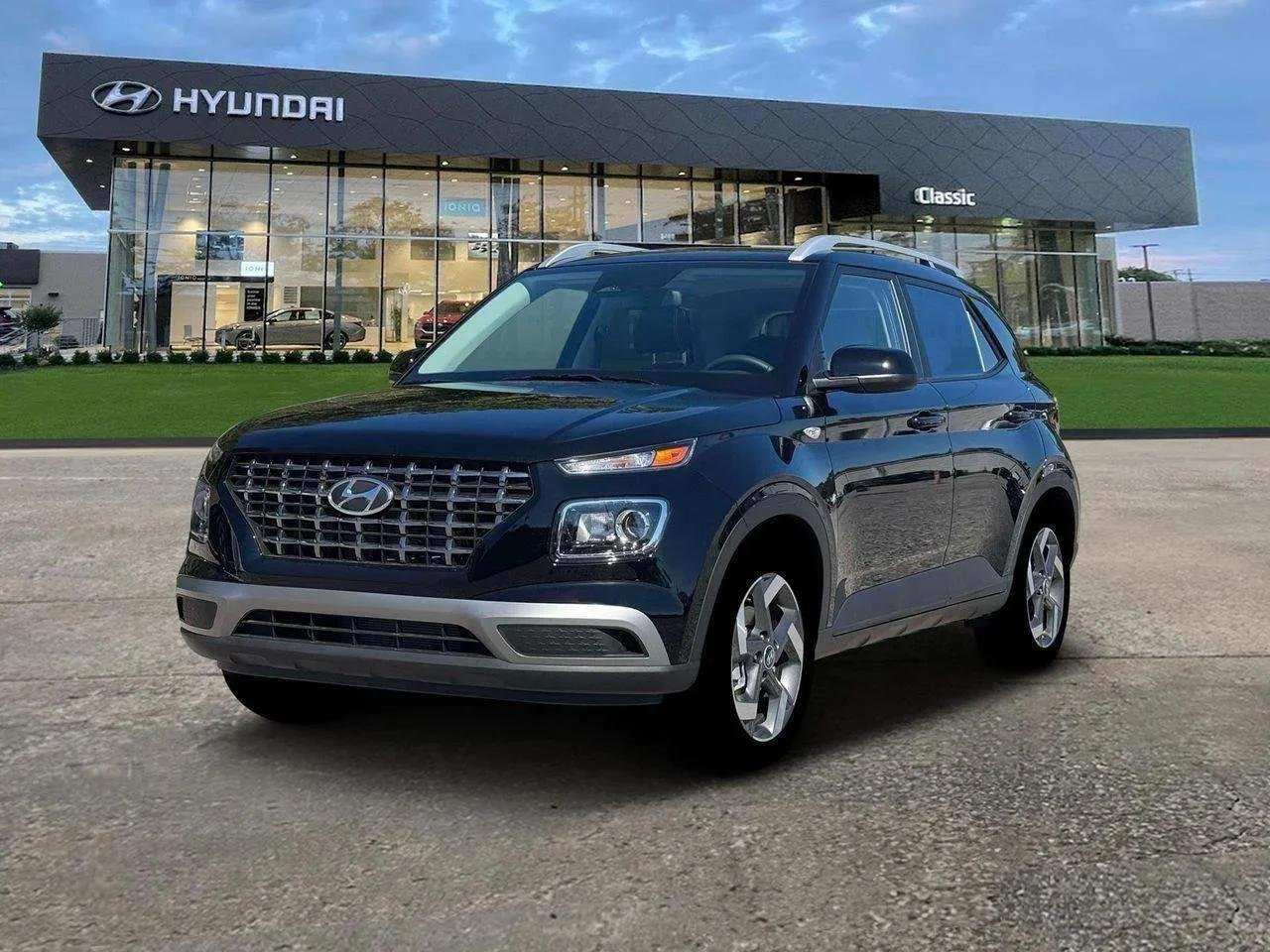 Onyx Black 2026 Hyundai Venue SEL FWD SUV / Crossover Front-Wheel Drive Continuously Variable Transmission