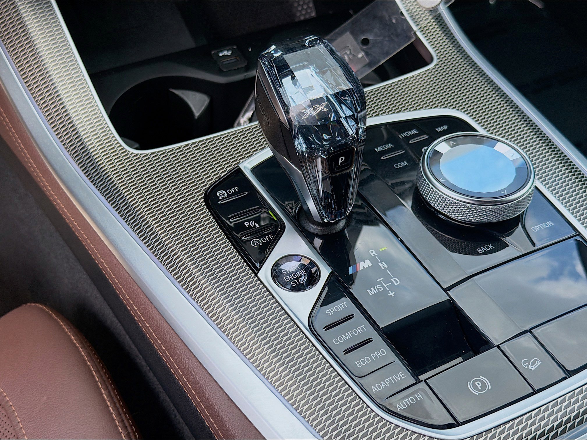 Used 2021 Black Sapphire Metallic BMW M50i image 13