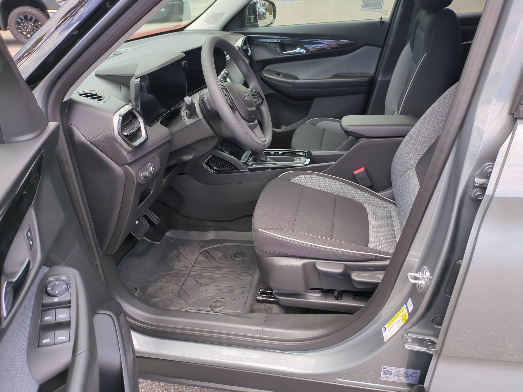 2026 Chevrolet Trailblazer LT - Photo 11