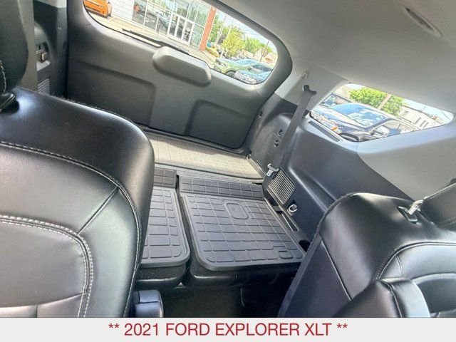 Used 2021 Blue Ford XLT image 13