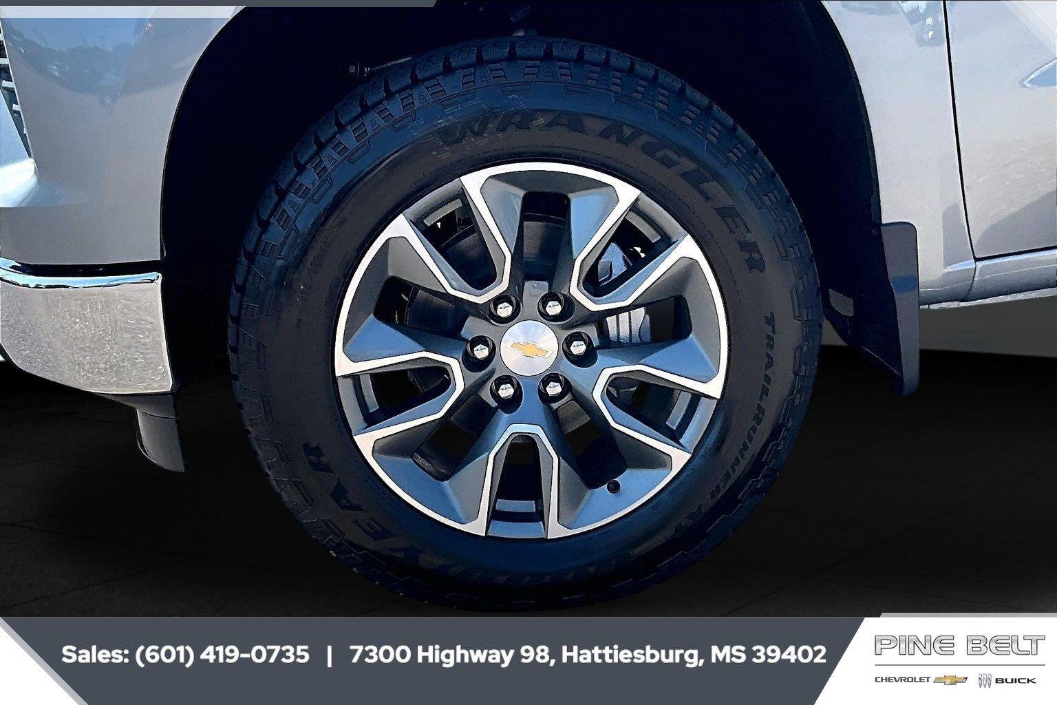 2026 Chevrolet Silverado 1500 LT - Photo 8