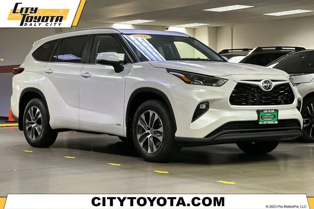 2026 Toyota Highlander Hybrid XLE