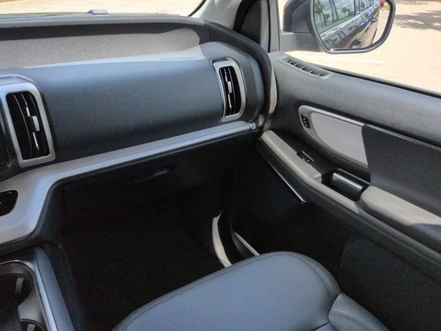 New 2026 Dark Matter Gray Metallic Ford MAX Active image 17