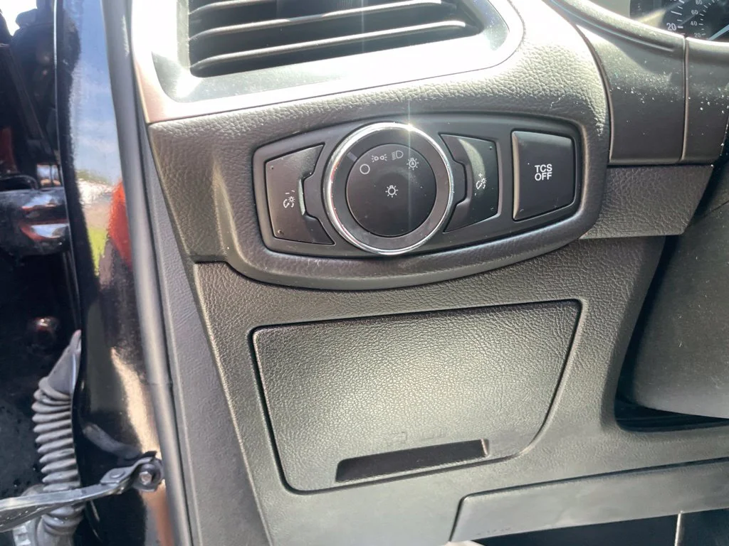 Used 2024 Black Ford SEL image 18