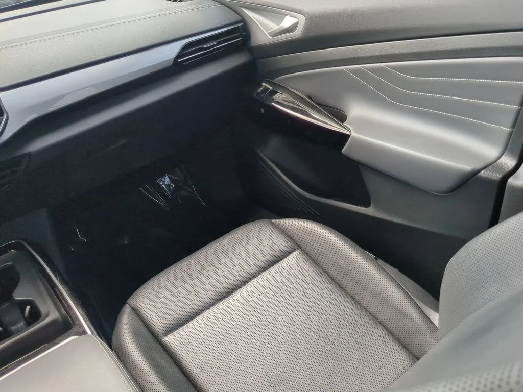 Certified Used 2024 Blue Volkswagen Pro S image 15