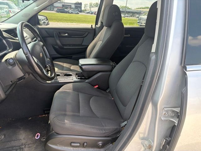 Used 2017 Silver Chevrolet LT image 11