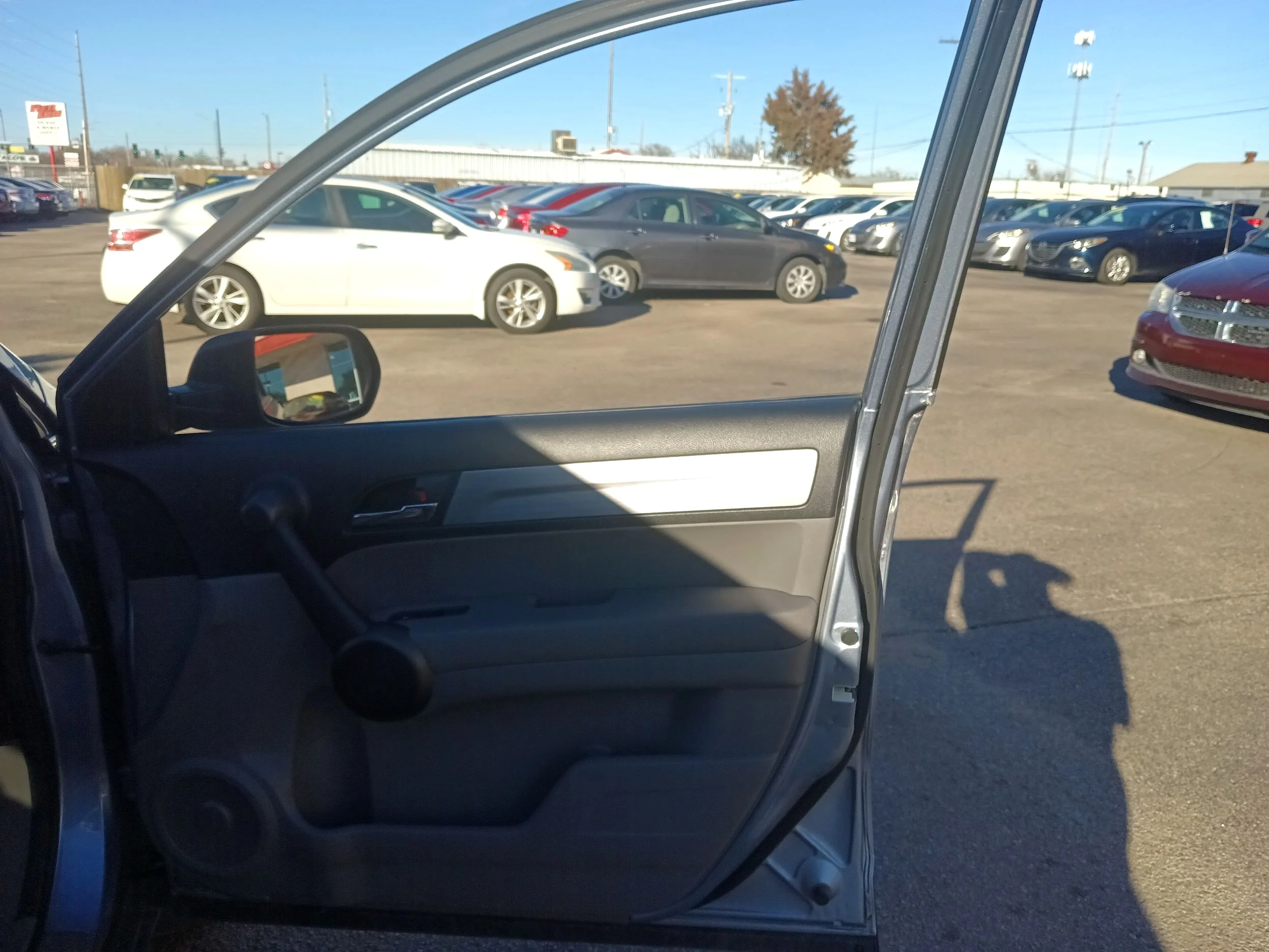 Used 2011 Blue Honda SE image 17