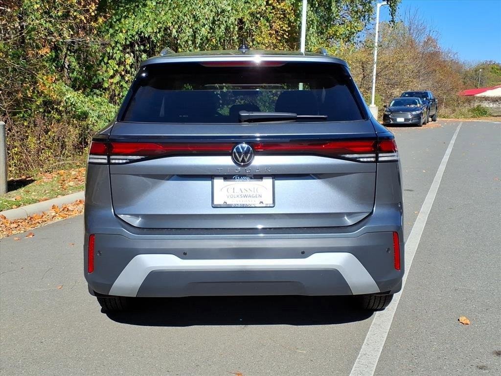 New 2026 Platinum Gray Metallic Volkswagen S image 16