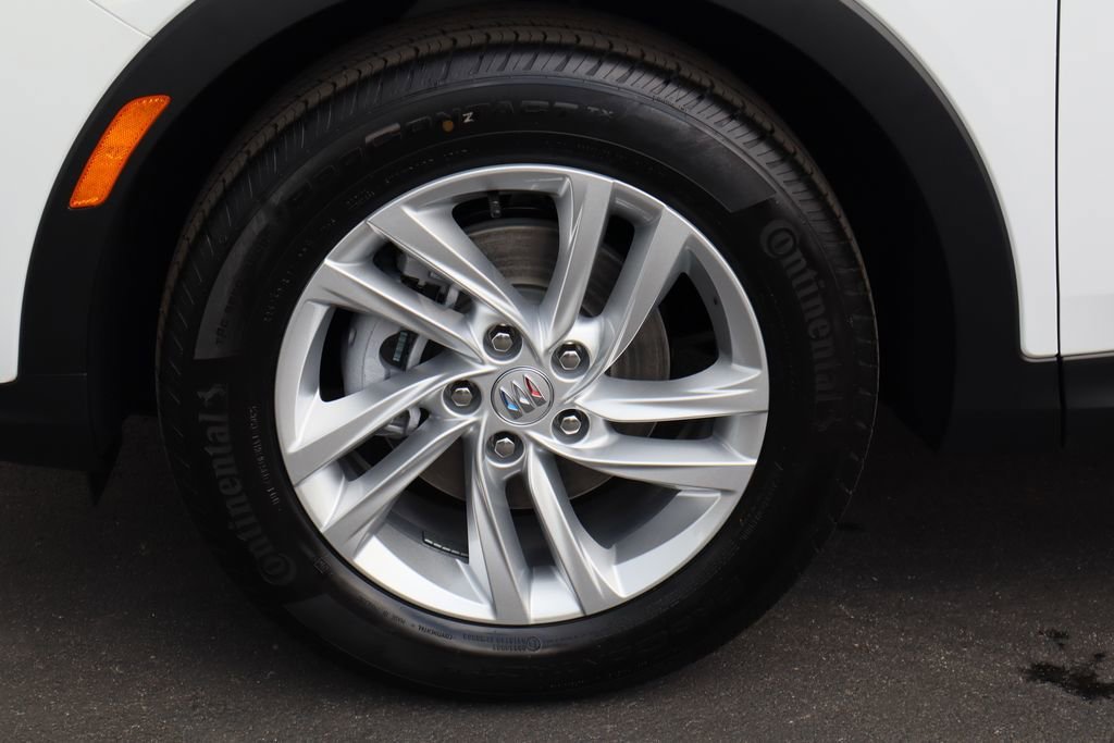 New 2026 Summit White Buick Preferred image 22