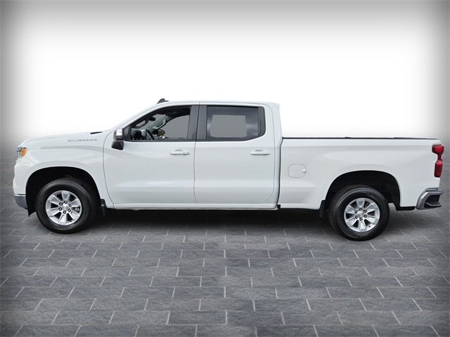 2023 Chevrolet Silverado 1500 LT photo 4