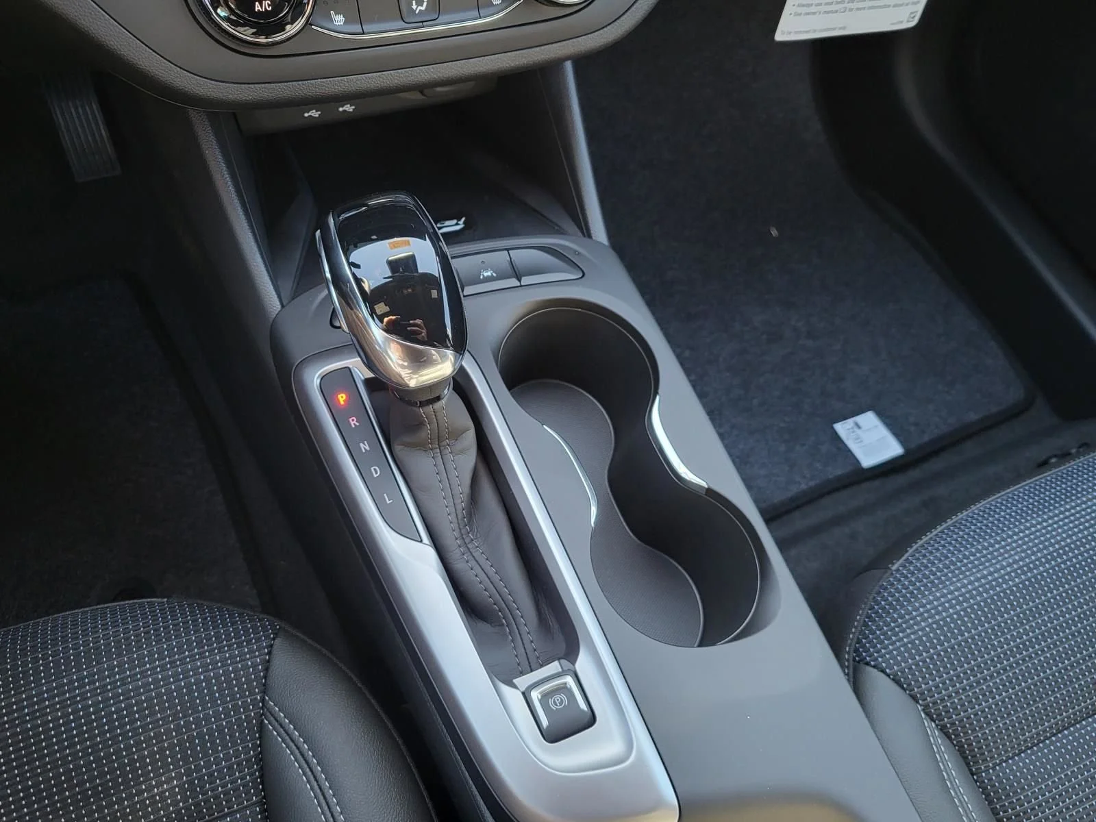 2026 Buick Envista Preferred - Photo 10