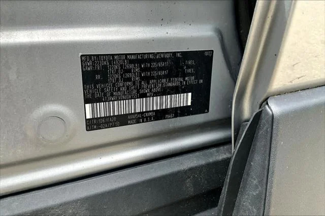 Certified Used 2022 SILVER SKY METALLIC Toyota  image 34