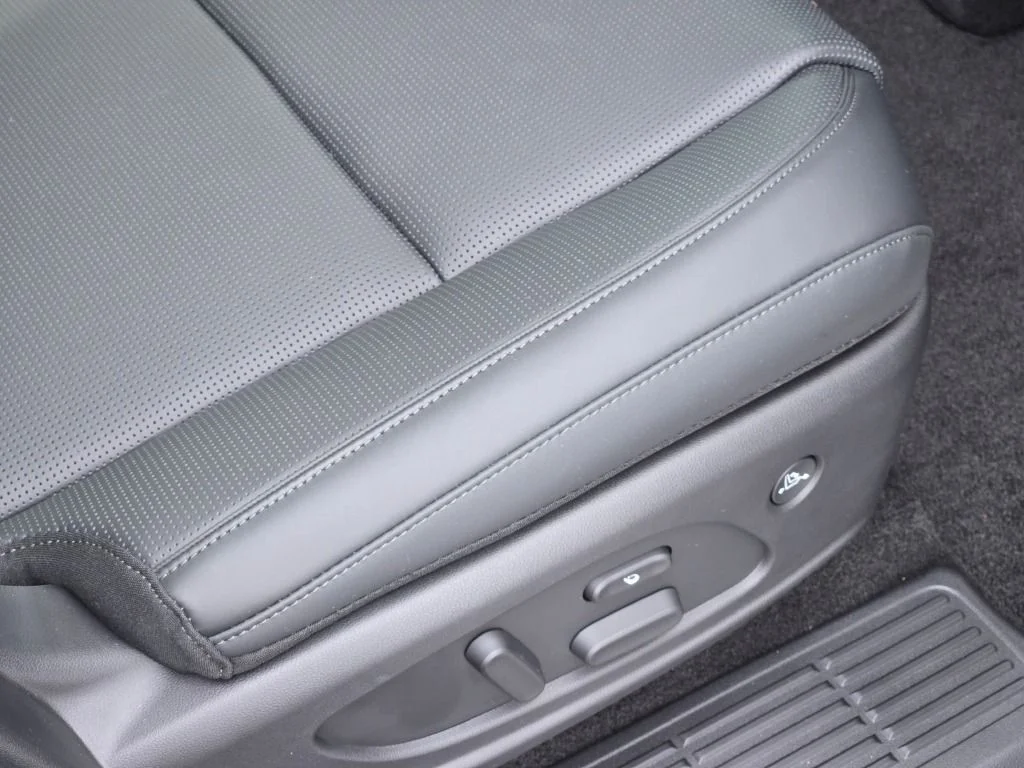 New 2026 Gray Pearl Hyundai Calligraphy image 11
