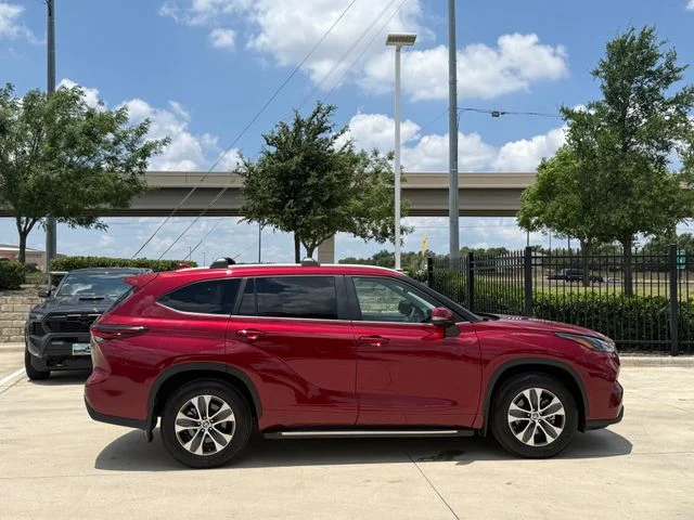 Used 2024 Red Toyota XLE image 5