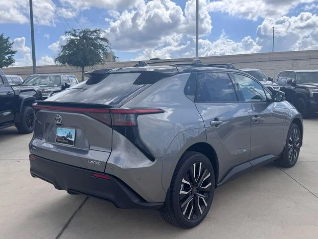 New 2026 Heavy Metal with Midnight Black Metallic roof Toyota Limited image 4