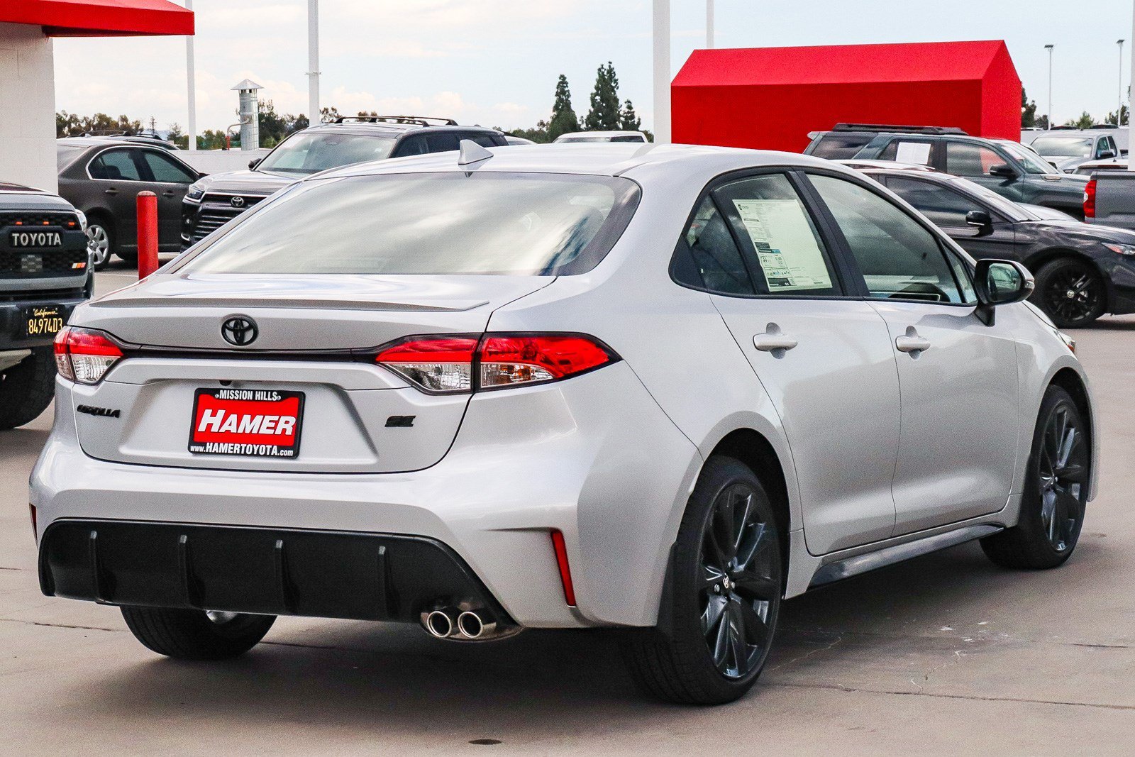 New 2027 Classic Silver Metallic Toyota  SE image 6