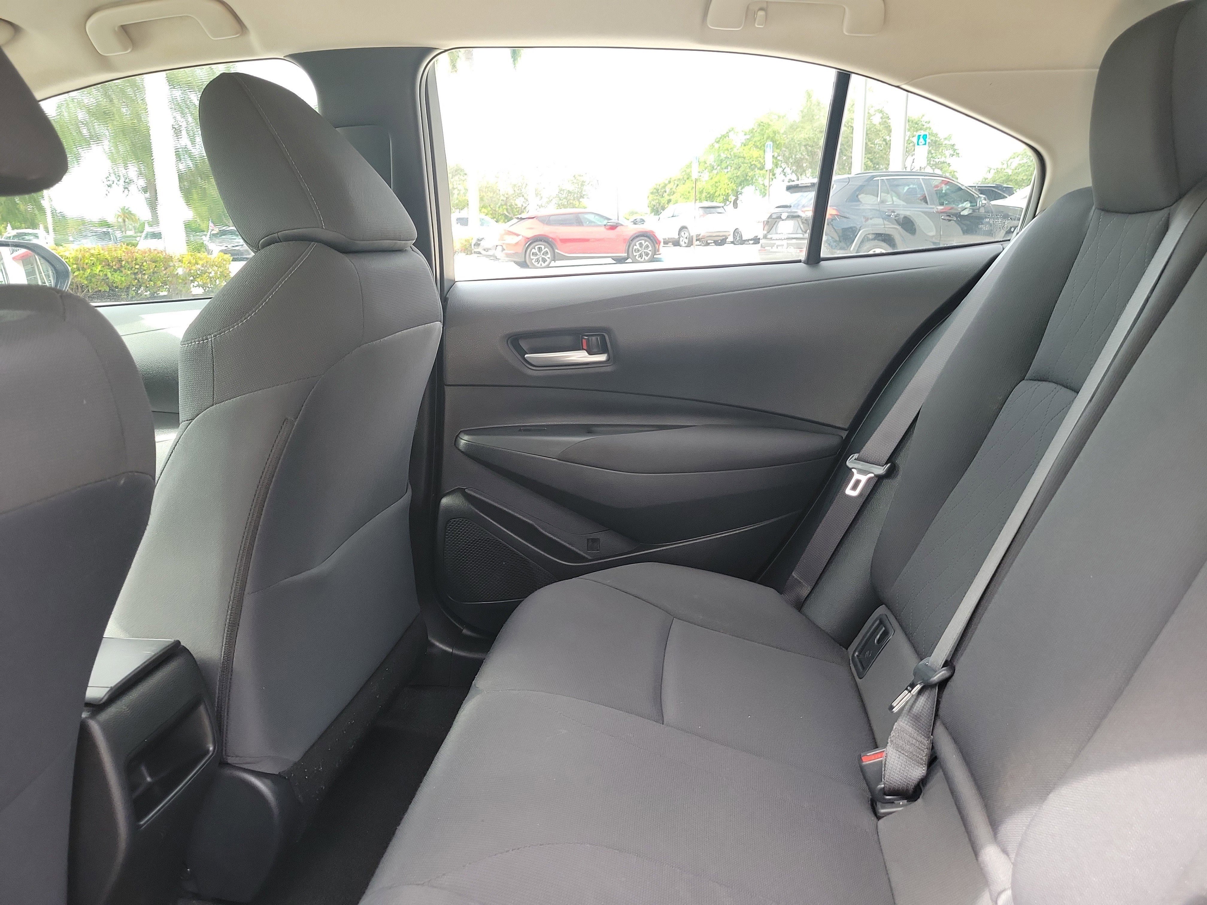 Used 2020 Classic Silver Metallic Toyota LE image 14