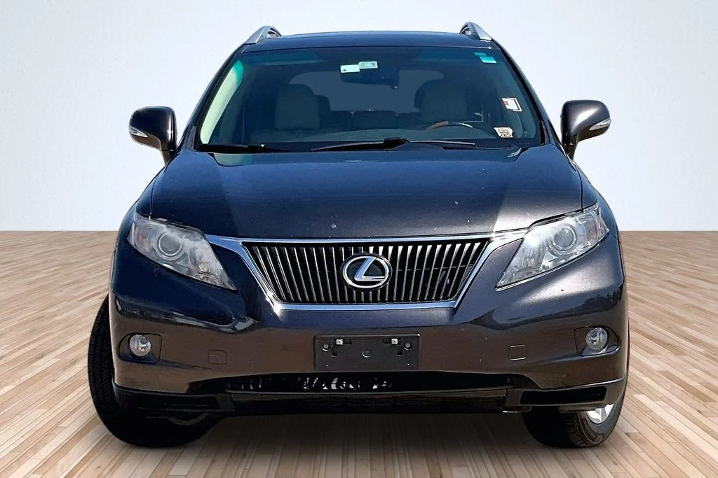 Used 2010  Lexus 350 image 3
