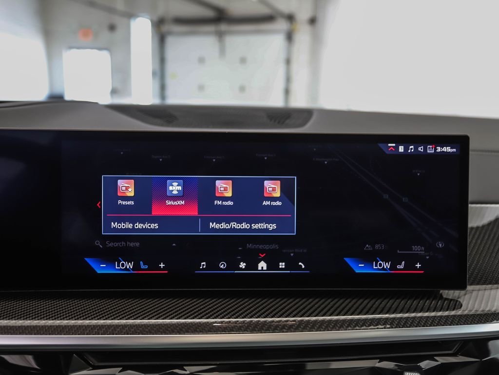 Used 2026 Blue Metallic BMW M60i image 17