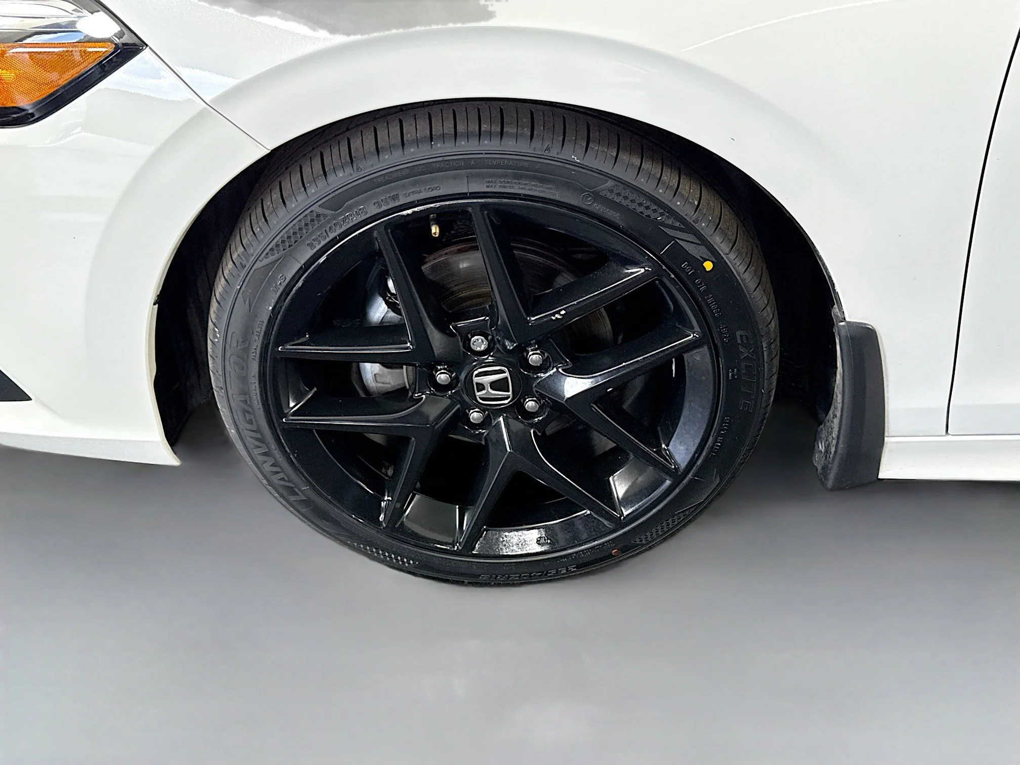 Used 2023 Platinum White Pearl Honda Sport image 34