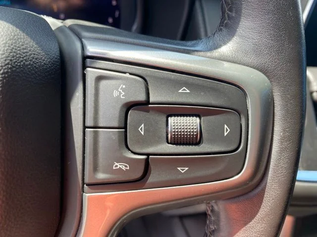 Used 2022 Gray Chevrolet LT image 20