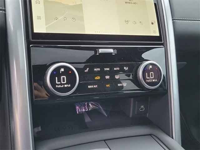 New 2024 Santorini Black Land Rover Metropolitan Edition image 30
