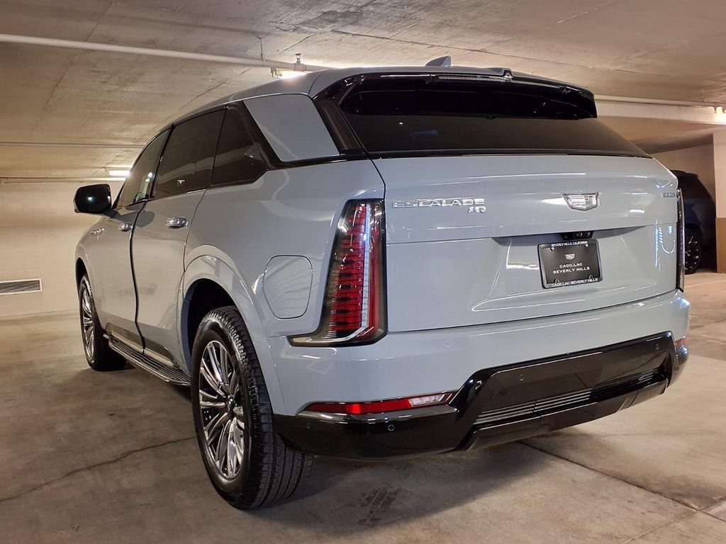 2026 Cadillac Escalade IQ Sport - Photo 10