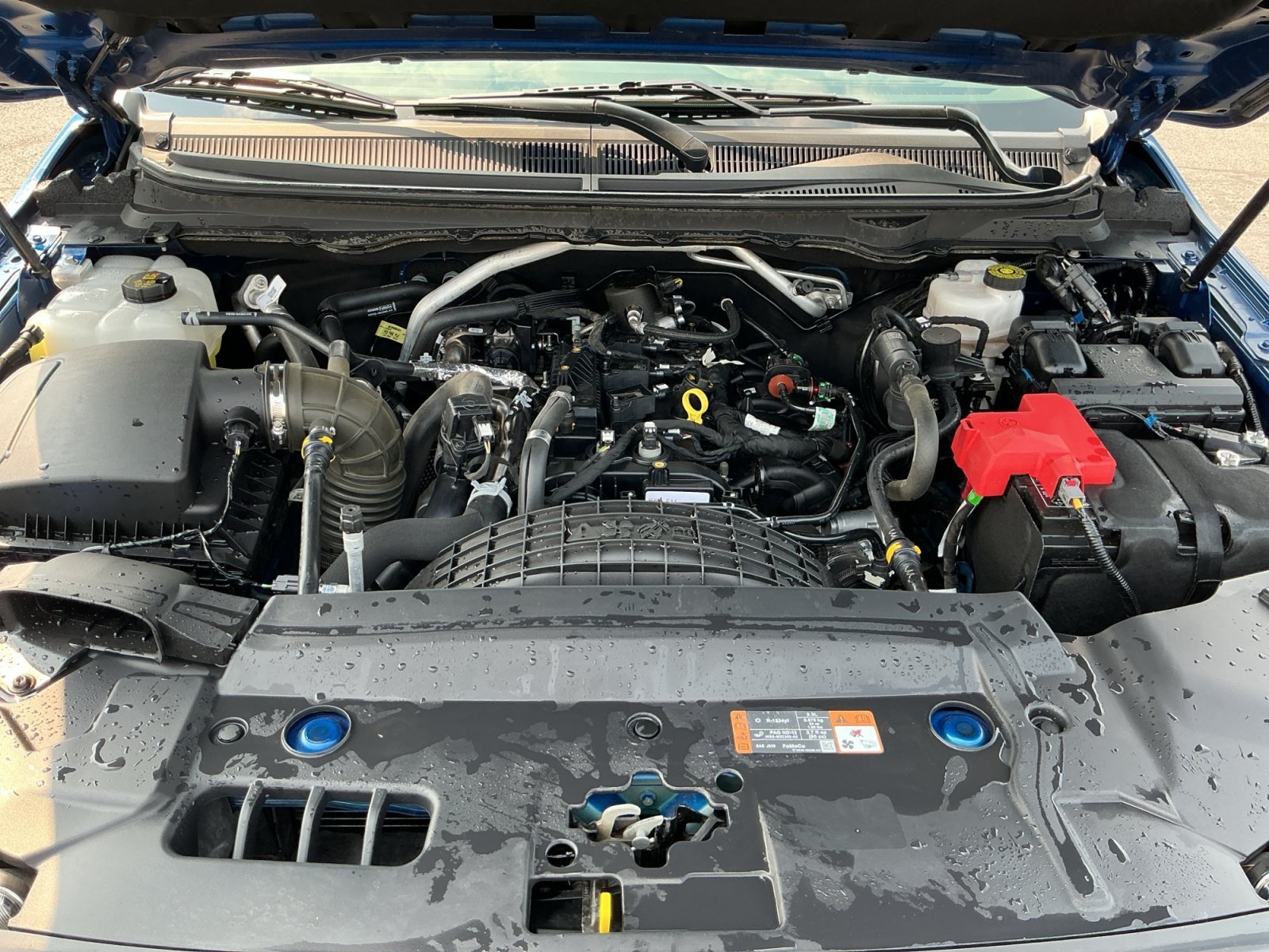 Used 2020 Blue Ford XL image 17