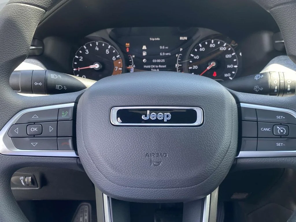Used 2024 White Jeep Sport image 30