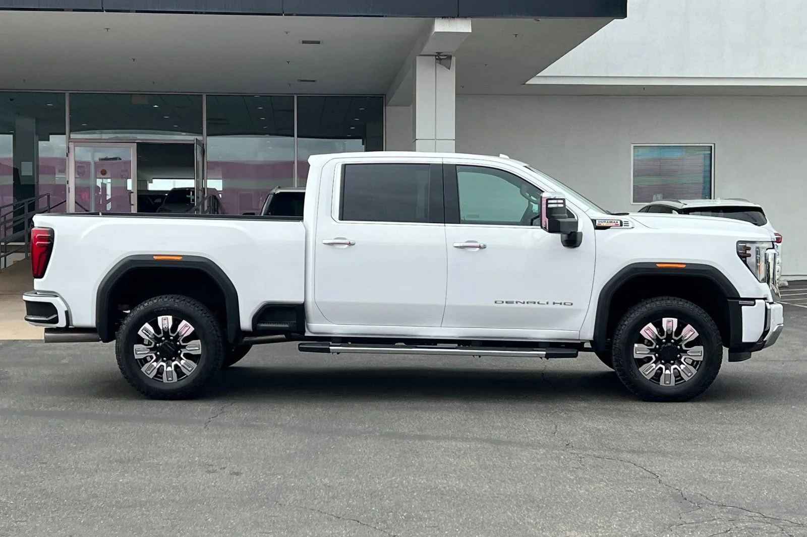 2026 GMC Sierra 2500HD Denali - Photo 4