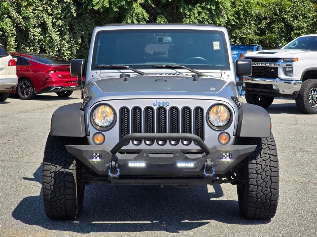 Used 2015 Silver Jeep Sport image 22