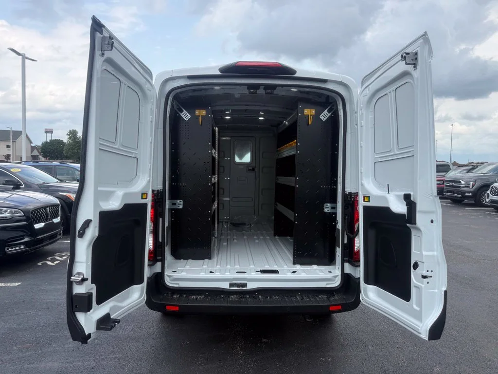 New 2026 Oxford White Ford Cargo Van image 38