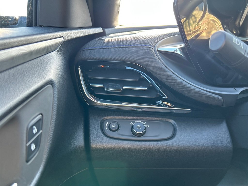 2026 BUICK ENVISTA - Image 17