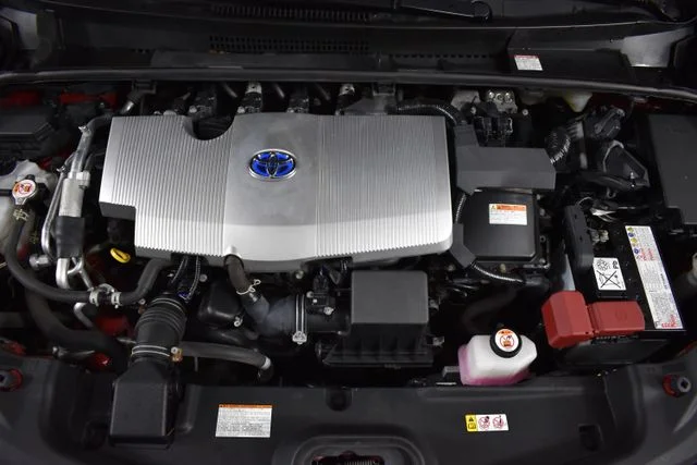 Used 2021 Red Toyota XLE image 19