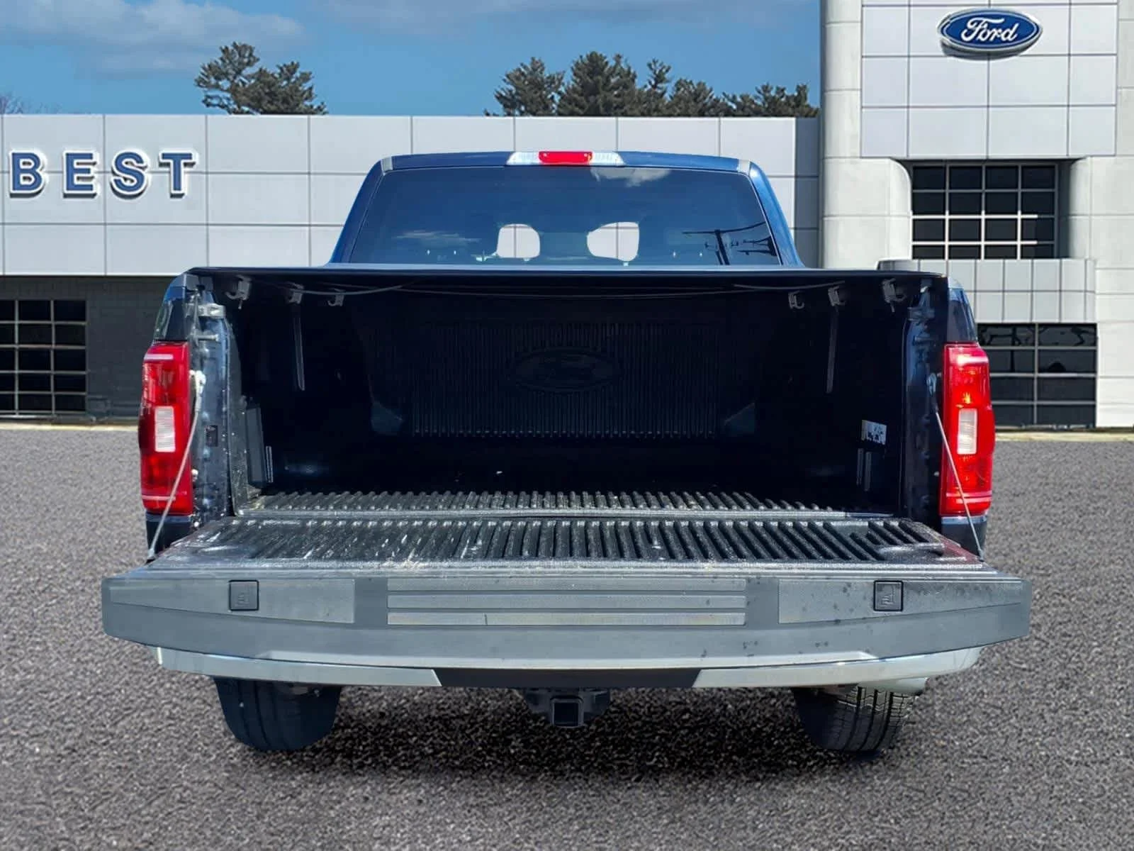 Used 2021 Antimatter Blue Ford XLT image 6