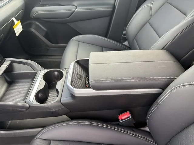 New 2027 Ebony Twilight Metallic GMC Elevation image 22