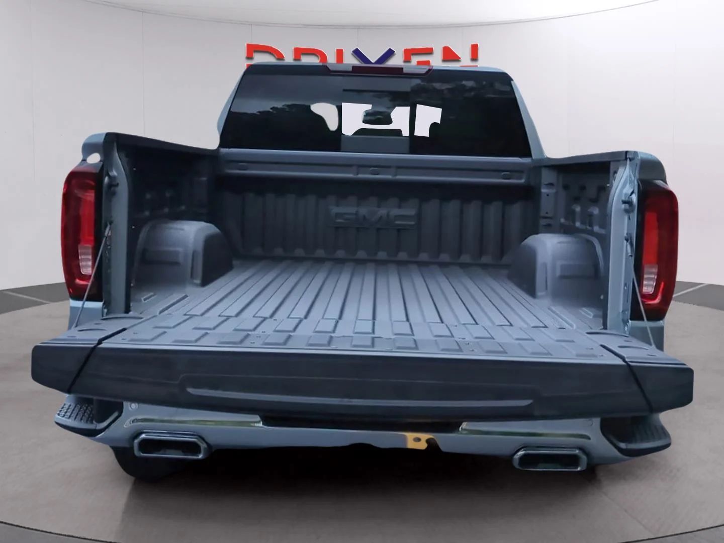 New 2026 Sterling Metallic GMC SLT image 34