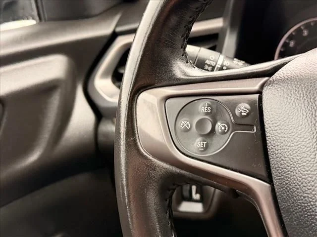 Used 2020 Black GMC AT4 image 15