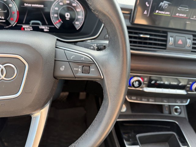 Used 2022 Mythos Black Metallic Audi 45 S line Premium image 12
