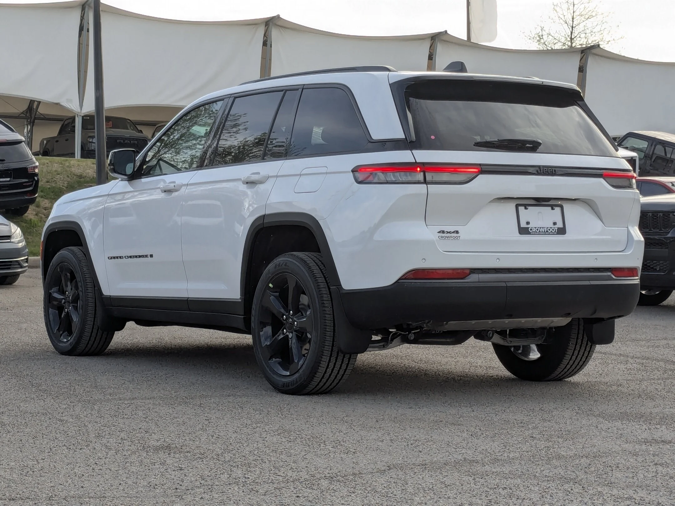 New 2026 White Jeep Altitude - - 4x4 - 20 Gloss Black Wheels - Remote Start - Capri Leatherette & More! image 6