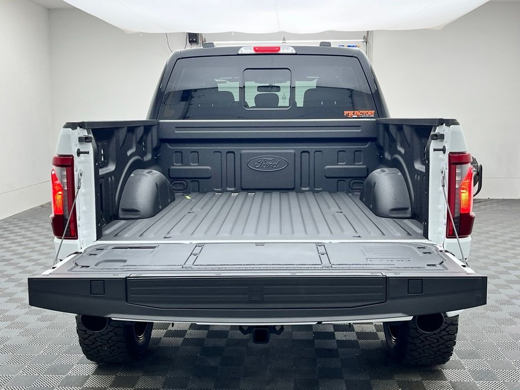 New 2026 White Ford XLT Black Widow Lifted Truck image 12
