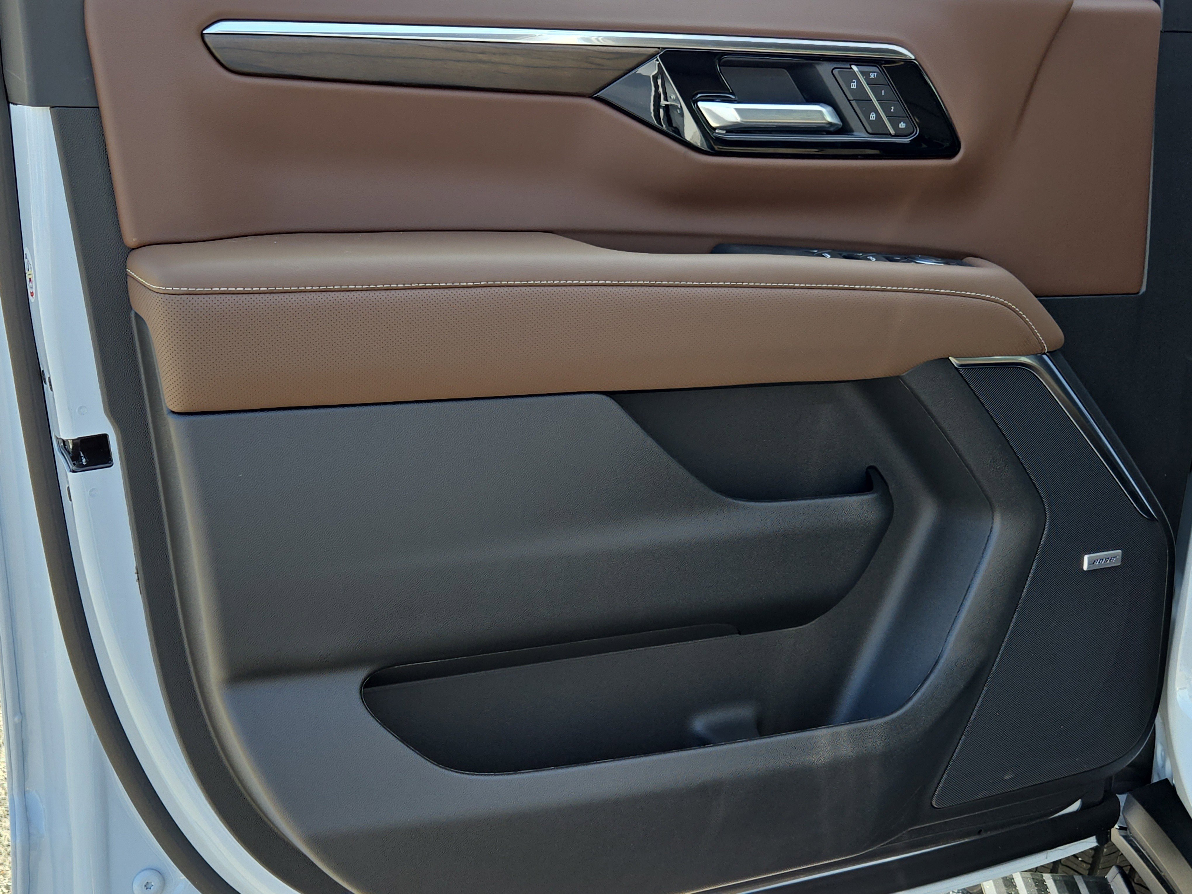 2026 Chevrolet Suburban High Country - Photo 27