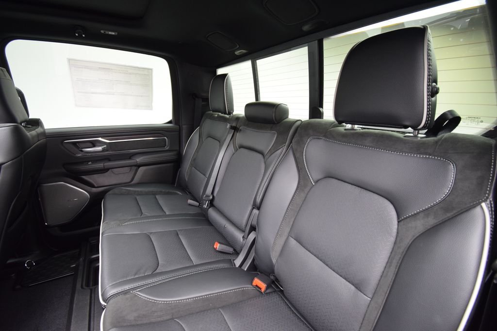 New 2026 Serrano-Green Metallic Exterior Paint RAM Laramie image 30
