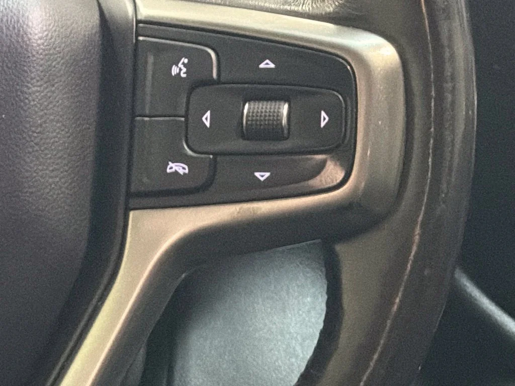 Used 2021 Summit White Chevrolet LT image 19