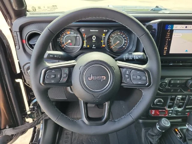 New 2027 Black Clear-Coat Paint Jeep Rubicon image 22