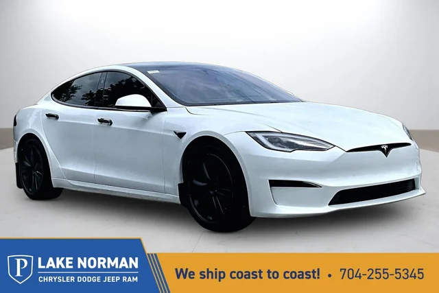 2023 Tesla Model S Plaid