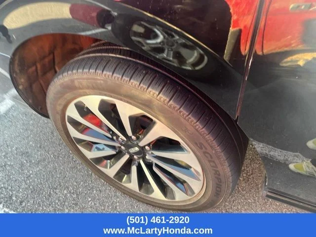 Used 2022 Black Metallic Lincoln Reserve image 4